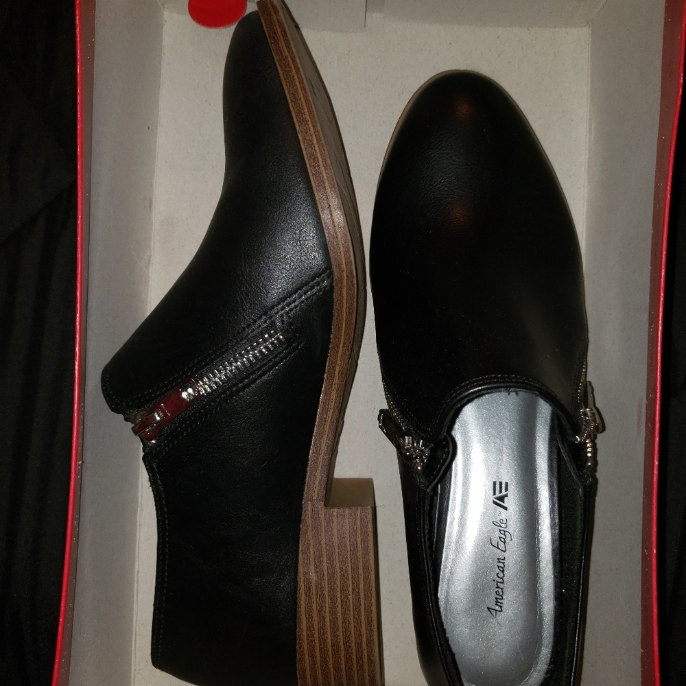 American eagle booties